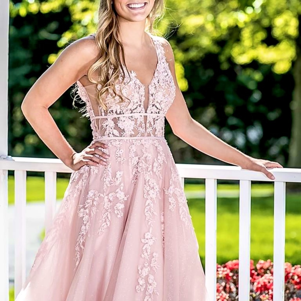 Mori Lee Prom Dress - Picture 3 of 3